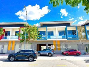 bán căn shophouse 7m kđt suncasa central mặt tiền khu tiện ích 5.2ha vị trí đẹp 2 tầng/168m2 5,6tỷ