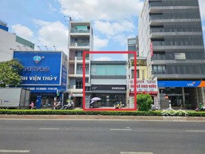 bán gâp nhà mặt tiền đường cộng hòa tân bình - dt: 8.5m x 25m 3 tầng thu nhập 90tr/tháng, giá: 48tỷ