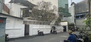 biệt thự siêu hiếm nguyễn văn trỗi, q. phú nhuận - dt: 24x26m - cn: 393m2 - 2 tầng - giá: 100 tỷ