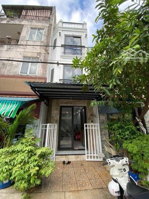 mặt tiền đường 12m đường lê lâm (khu vip họ lê) - ngang 3.2m x 7.2m x 4 tầng