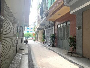 phân lô ô tô vào nhà - gara - thang máy - phố trần quốc hoàn - phạm tuấn tài, 58m2 x 5tầng, mt 4.8m