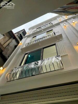 Bán nhà Văn Hương gần Quốc Tử Giám nhà xây mới 2 thoáng thiết kế hợp lý 33m giá 7.5 tỷ sổ vuông.