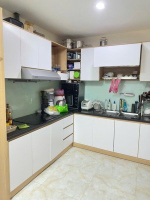 bán lô góc 2 mặt tiền kinh dương vương, đang cho thuê 29 tr/tháng. gần biển, gần trường. hàng hiếm