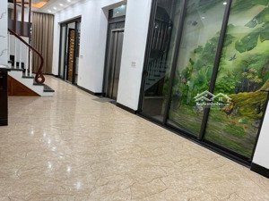 nhà bồ đề 4 tầng thang máy xịn, diện tích 86m2 ngõ thông ô tô view nhà văn hoá, thoáng sáng!