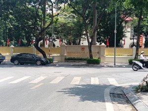 bán lô đất vàng 548m2 265 tỷ mặt tiền 15m mặt phố bùi thị xuân q.hai bà trưng.