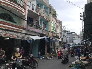 cho thuê nhà nguyên căn ngay chợ trần văn quang, quận tân bình