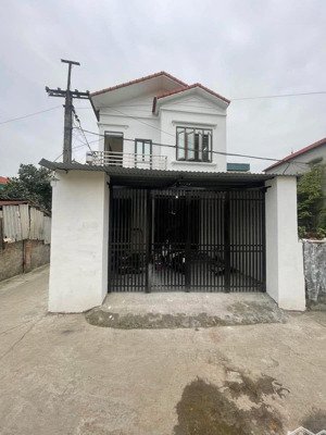 chính chủ bán lô góc 2 mt ở yên vinh, thanh lâm, mê linh, hn - vị trí: 800m ra kđt hút giá 4.8 tỷ