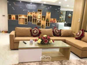 nhà mới, phú hữu, tp thủ đức, 6.990 tỷ tl, xe hơi ngủ trong nhà