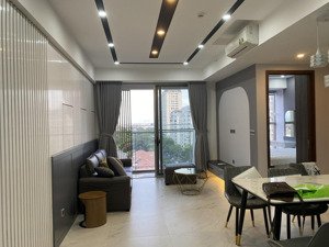 cho thuê căn hộ midtown phú mỹ hưng 80m2 2pn 2wc lầu cao view đẹp giá cực tốt