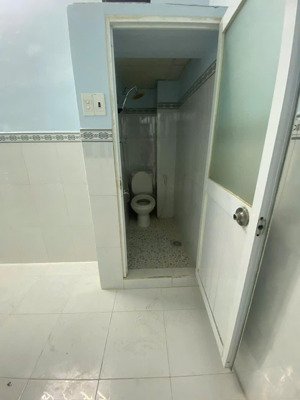 cho thuê nhà hẻm 3m(bg) tân hòa đông, p.14, q.6 giá 5.5tr