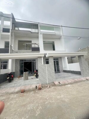 Nhà sổ riêng thổ cư sát chợ Hóa An 3.3 tỷ/75 m2/1 lầu 1 trệt