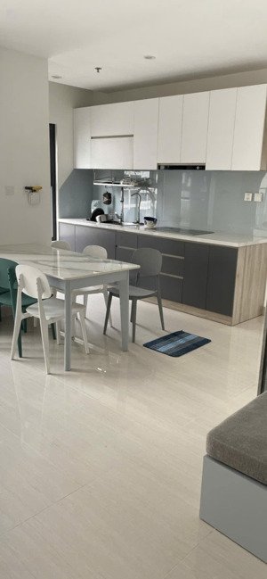 cho thuê căn 3pn full nt , s09.01 tầng trung, full nội thất , vào ở ngay (13tr/tháng)