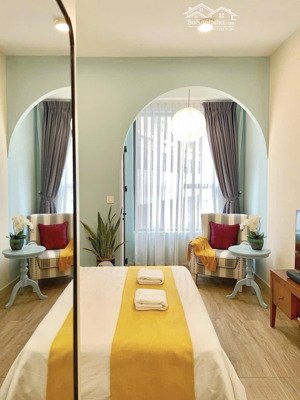 cho thuê studio the tresor, giá 10.5tr/tháng (bao phí ql) đầy đủ nội thất em tiên