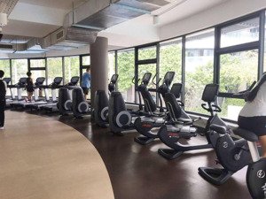 chính chủ cần bán căn hộ cc cộng hòa plaza, dt: 79m2, 2 phòng ngủ, nhà mới, giá: 4,5 tỷ, sổ hồng