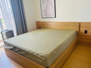 chủ nhà kẹt tiền cần bán gấp căn hộ chung cư grand view, 118m2, giá 10.5 tỷ, nhà có hợp đồng thuê.