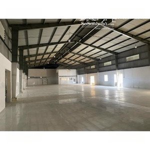 chuyên cho thuê kho xưởng. diện tích 700m2, 1200m2, 2000m2. tiêu chuẩn cao, pccc, xuất vat đầy đủ