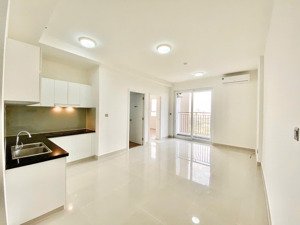 (bán) 2pn 1wc dt 62m2, nhà nội thất cơ bản view phú mỹ hưng, gần rmit, tdtu, quận 7 - lh 