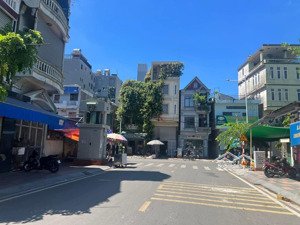 bán căn nhà lô góc mặt đường phạm phú thứ,siêu hiếm