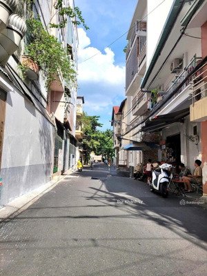 bán nhà phú nhuận khuvip biệt thự thích quảng đức 100m2 sát phan xích long 2 tầng sân thượng