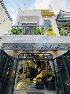 bán nhà bình thạnh 52m2 giá 2 tỷ 290 triệu đường nguyễn văn đậu, p5. hẻm xe hơi 5m