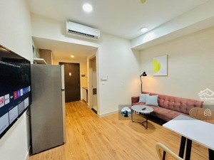 cho thuê studio river gate giá chỉ 11tr/tháng full nội thất. liên hệ: em tiên