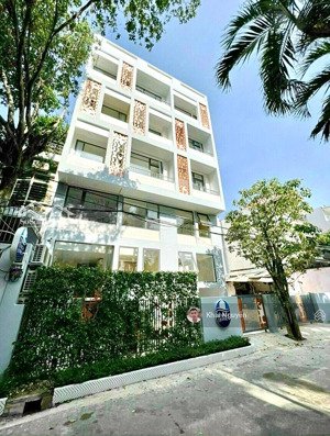 bán toà chdv 75 phòng dòng tiền 4 tỷ/năm ngay hutech d2 p25, bình thạnh. dt 12x20m. chỉ 45 tỷ tl