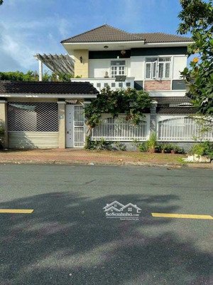 biệt thự kdc hiệp thành 3 dt 338m2 thổ cư 100%