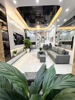 siêu đẹp - văn chương - đống đa - 1 nhà ra hồ - full nội thất