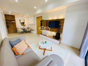 chính chủ cần cho thuê căn hộ park legend, 45m2, 1pn riêng, 1wc, tân bình, giá 11tr.lh:0936571849