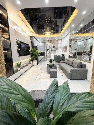 hồ văn chương nhà mới đẹp 4 tầng full nội thất cách mặt hồ 1 nhà