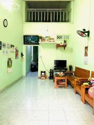 Nhà sổ riêng 1 trệt 1 lửng 1.8 tỷ/66 m2 , đường ô tô thông