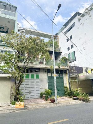 hạ mạnh 1.2 tỷ, mặt tiền tân hương đường 16m có lề, 95m2, 3 tầng, tiện ở hoặc kd, chỉ 12tỷ8 tl