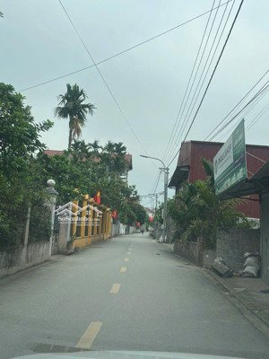 bán lô đất thổ cư ở xã tân tiến huyện văn giang hưng yên. dt 48m2 đường oto tránh, giá 3,3 tỷ