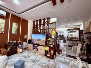 bán biệt thự tại đường 7, quận 8, 14,5 tỷ, 140m2, giá siêu hời, chính chủ