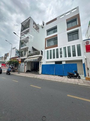 bán building mặt tiền khu hai bà trưng. dt 208m2 (8x26m), 7 tầng, tn 180tr. giá 58 tỷ tl - tin thật