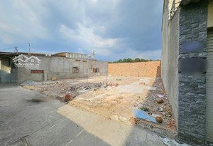 bán đất tại vĩnh phú 41, thuận an, bình dương giá 2,5 tỷ, 300m2, gần kdc, đầu tư xây trọ cho thuê.