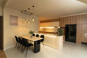 giỏ hàng độc quyền chỉ 1 căn giá chỉ 4ty3 rẻ nhất thị trường với diện tích 82m2, 2pn/2wc, nhà trống