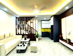 trung tâm đại thanh cần bán gấp nhà 5 tầng 52m2 mt 4.6m, giá 5.25 tỷ