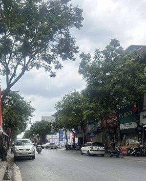 bán đất lý sơn 50m2 - tặng nhà c4-chỉ 6.8 tỷ-phân lô - trước nhà 2 ô tô tránh nhau thoải mái