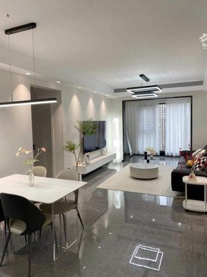 bán căn hộ the harmona 2pn2wc, 73m2 nội thất cơ bản , có sổ hồng hướng nắng sáng lh: 