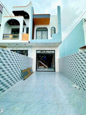 2 căn nhà mới hoàn thiện gần ngã 3 tân kim tt.cần giuộc la - cách ql50 đúng 200m