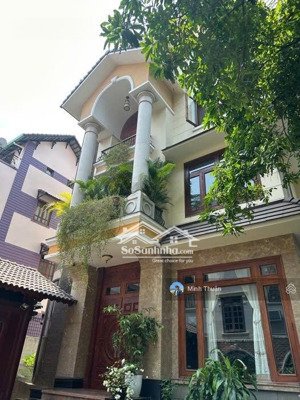 bán căn bt ven sông trần não - ngang 15,5x16m - 3 tầng - cn: 260m2 - giá chỉ: 45 tỷ