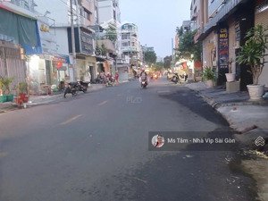 bán căn góc mặt tiền khu nguyễn tri phương q10 - 5 tầng hạ còn 12 tỷ bán nhanh. ms tâm