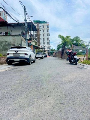 bán 150m thiên lộc (kim chung đông anh) 2 mặt tiền có vỉa hè đường thông tứ tung oto tránh