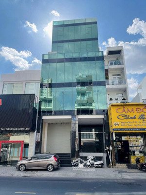 siêu hiếm nhà mt lạc long quân, tân bình, dt 8x29m, hầm 6 tầng, hđt 200tr/tháng, giá còn 40 tỷ