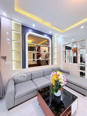 siêu phẩm view biển nhà 3 tầng mặt tiền hòa minh 7 đà nẵng cách biển chỉ vài phút