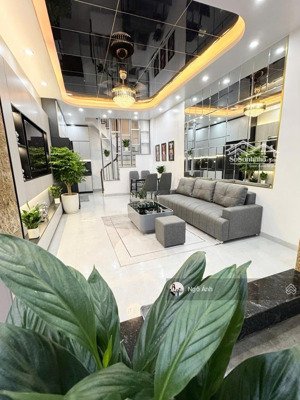 bán nhà hồ văn chương, đống đa, gần ô tô, 4 tầng, 3 pn khép kín, full nội thất