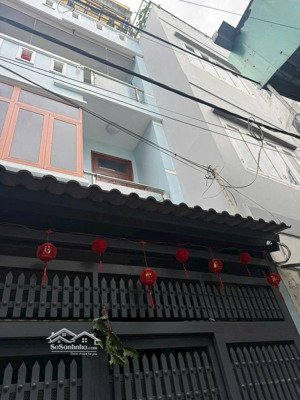 nhà 3 tầng giá chỉ 4.1 tỷ 4pn, sân thượng, tây thạnh ở ngay! gần nhà có trường cấp 1-2-3