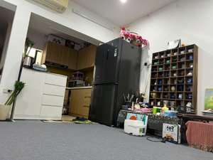 trung tâm quận đống đa 100m- tt tầng 2 - gần phố - hiếm, ô tô tránh, giá 4,99 tỷ