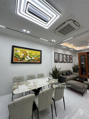 bán liền kề kđt ngô thì nhậm, hà đông, plo vỉa hè, kd, 55m2*5t mặt tiền 5,5m, nhà đẹp ở luôn.